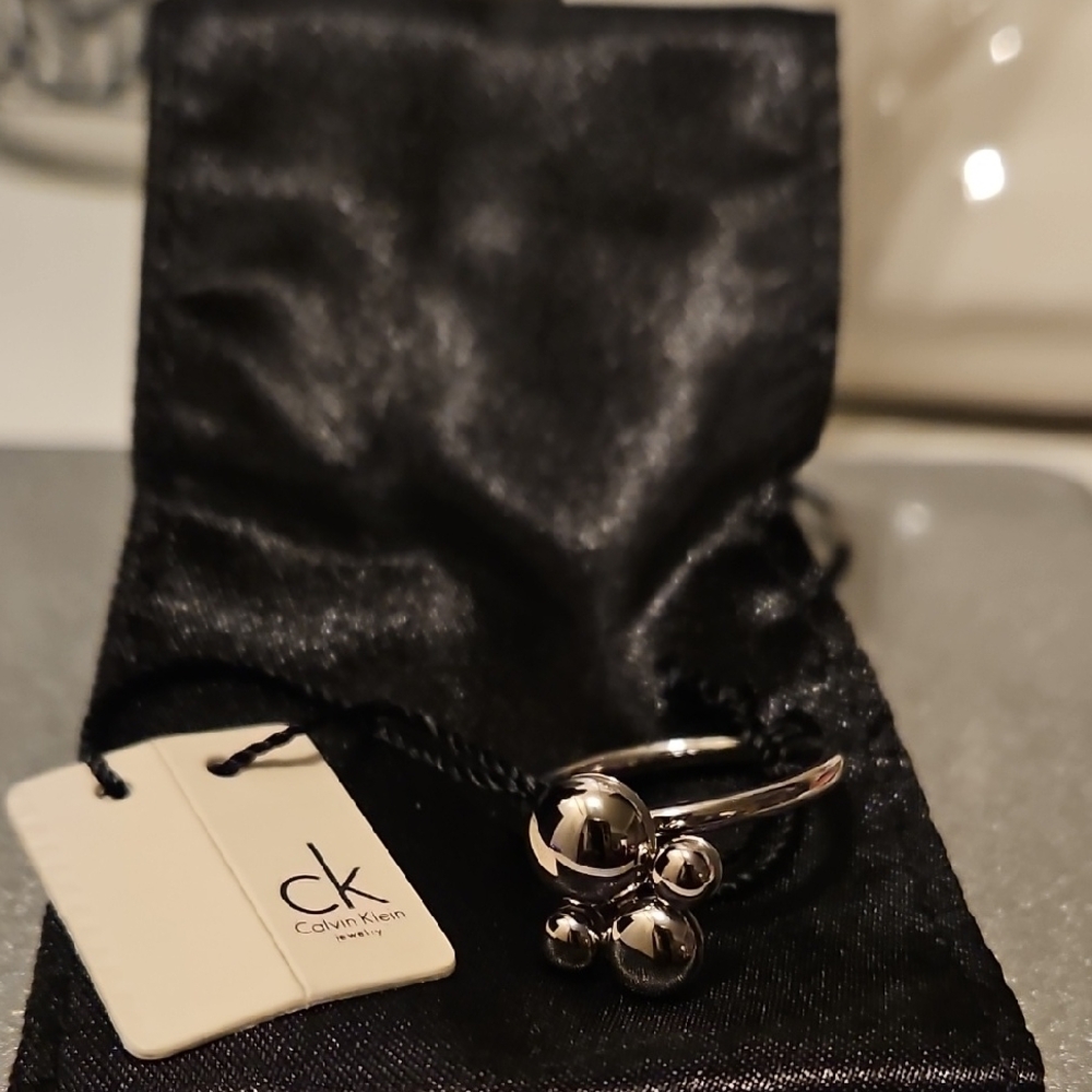 NIB Calvin Klein Stainless Steel Ring w/COA - Size 8 - Picture 4 of 14